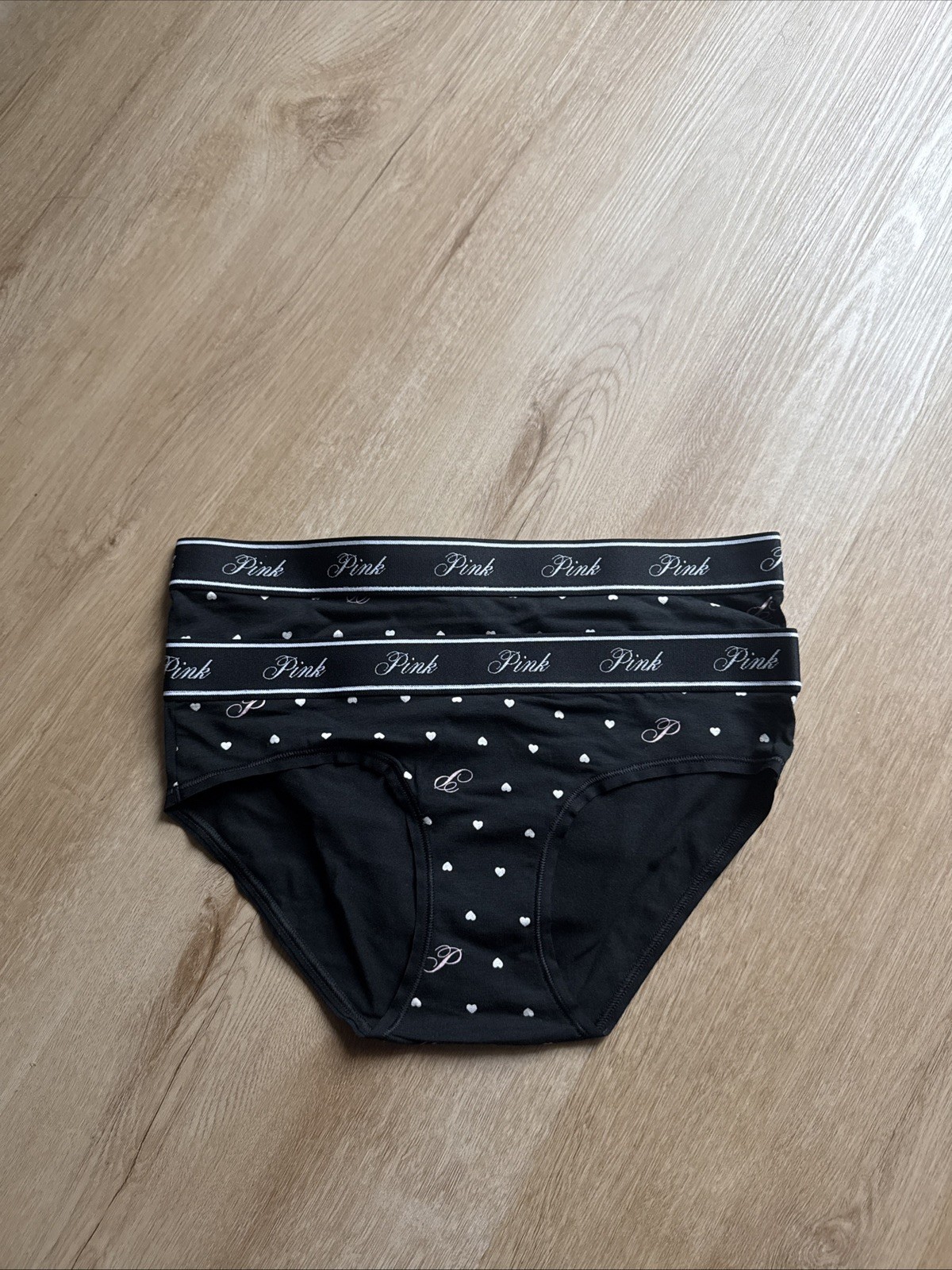 Victoria’s Secret PINK Logo Black Heart Polka Dot Hiphugger Panty ~ XS ~ NWT!