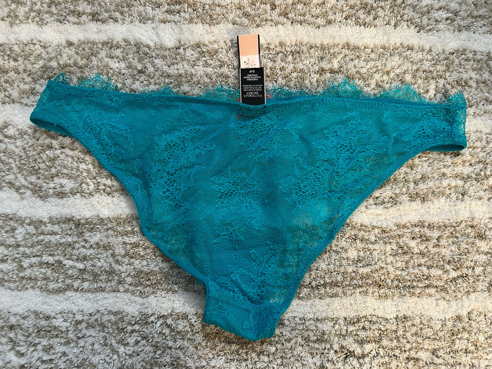 VICTORIA’S SECRET VERY SEXY LACE SEA BLUE CHEEKY PANTY SIZE SMALL