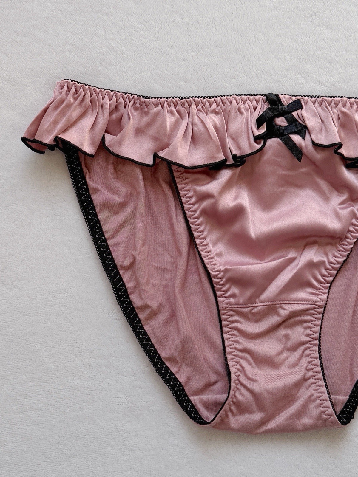 US-M, L/JP-3L Japanese Brand Cute Double Satin Bow Ruffle String Bikini Panties