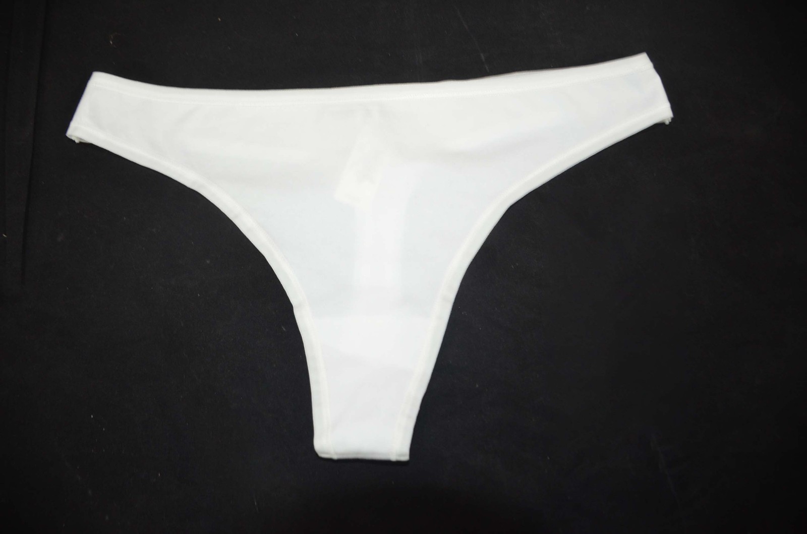 NWT Gap $10+ M White Organic Stretch Cotton Thong Panty Underwear #568218 356190