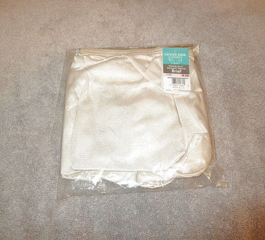 Vanity Fair Brief Size 10 3XL Fawn Perfectly Yours Ravissant Poof Granny Panty 5
