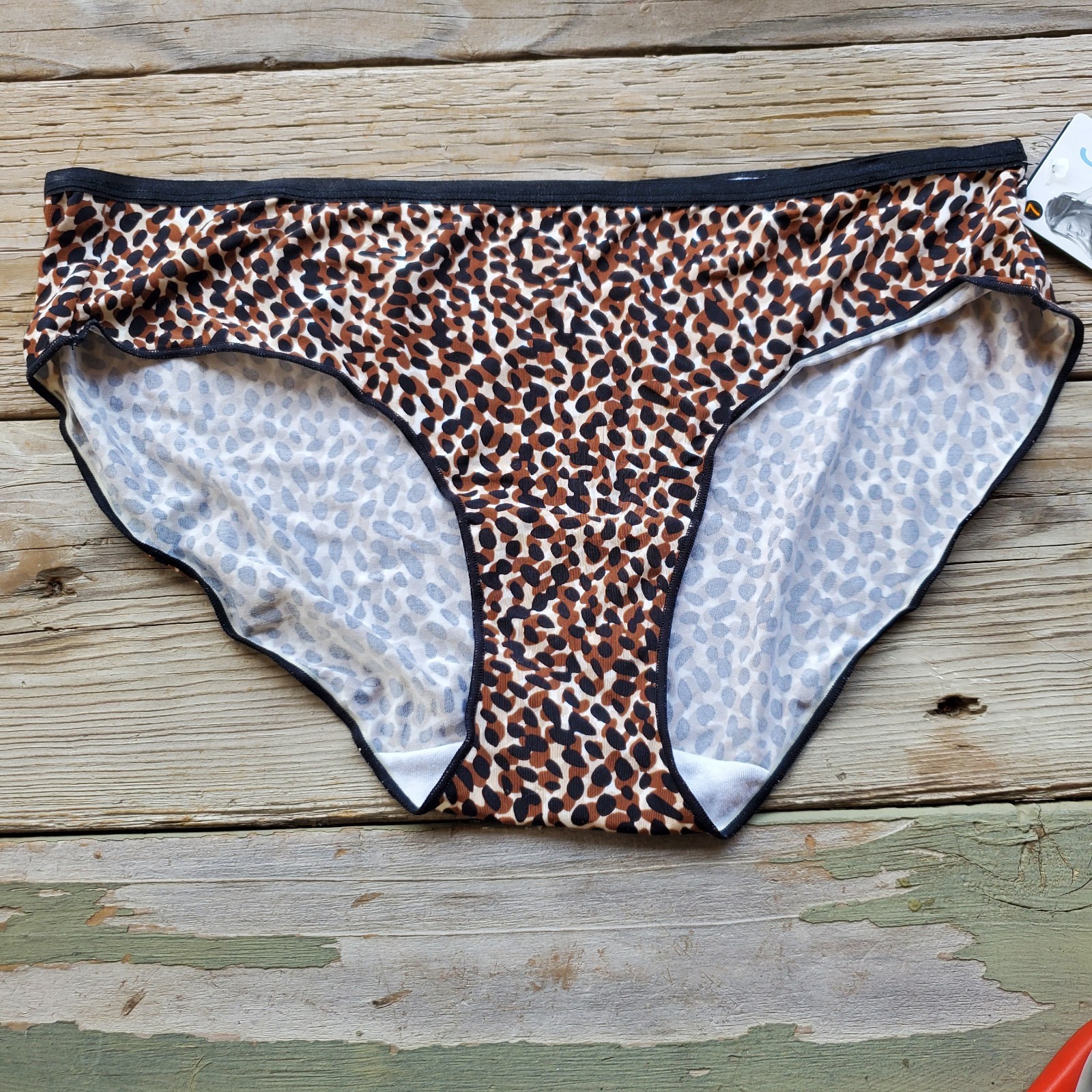Jockey 2058 Womens Sz 7 Modern Fit Tactel Nylon Stretch Leopard Hipster Panty