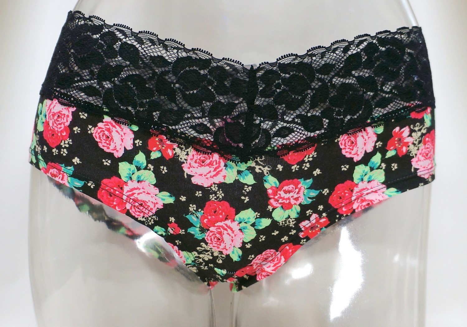 Material Girl Lace Boyleg Boyshorts Panties Women’s S,M,L