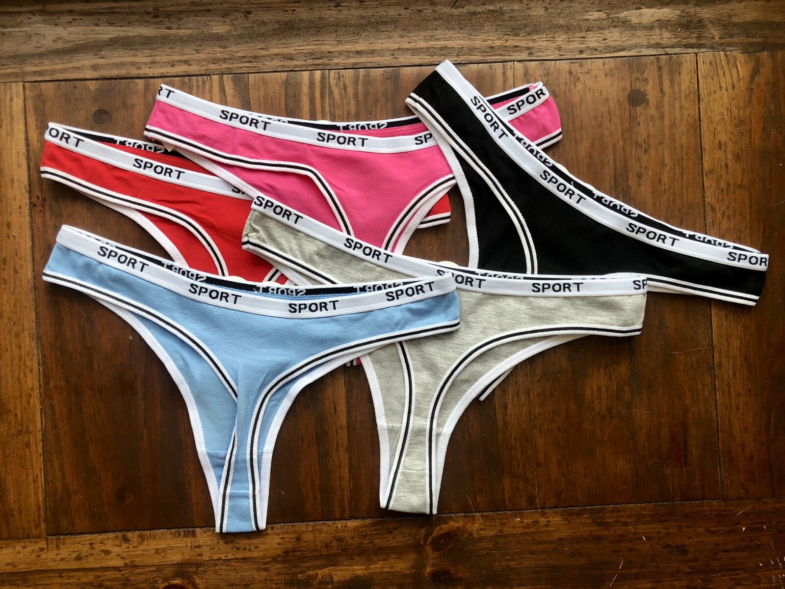 Sport Thongs Lot. VK’S Love NWT Size Medium
