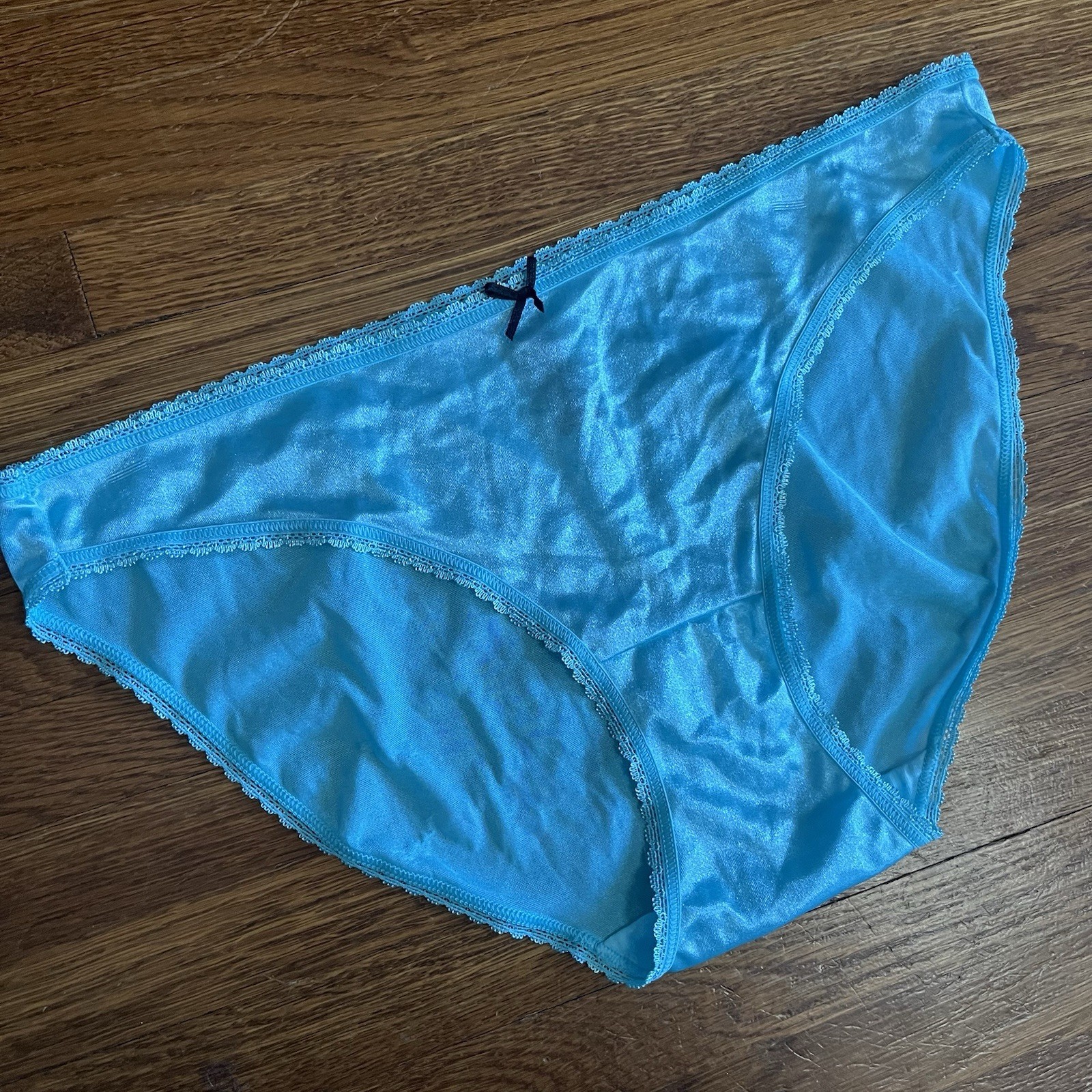 Smart Sexy panties NWOT 9 satin Teal Lace trim Bikini Brief low rise