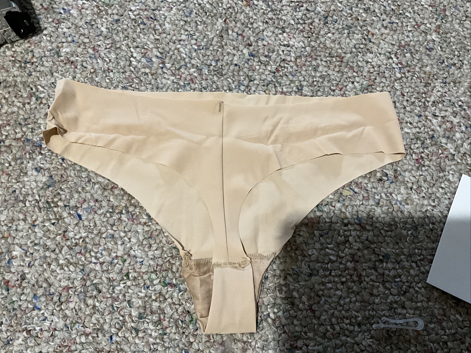 Calvin Klein Women 3-Pack Invisible Thong QD3558 QD3558 Nude Black Gray