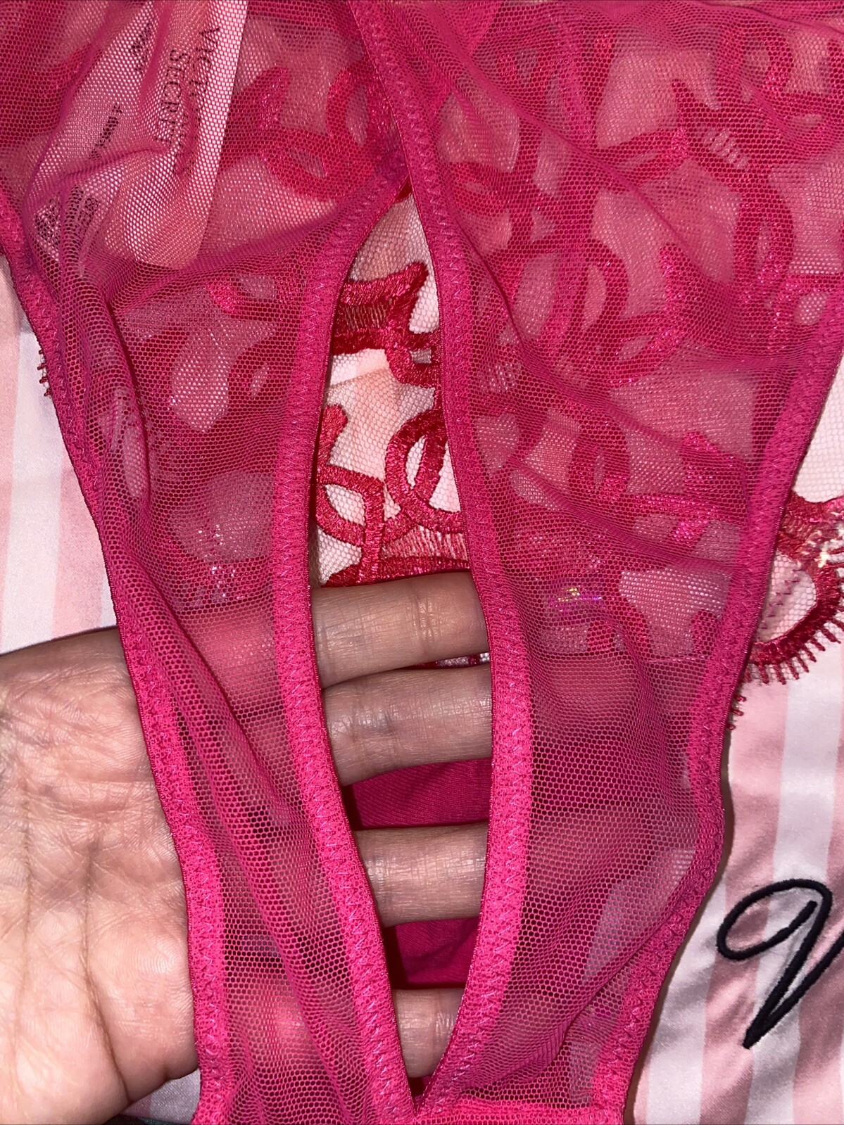 Victoria’s Secret DREAM ANGELS Open Back Brazilian Panty Pink Hearts (L) NWT🩷🩷