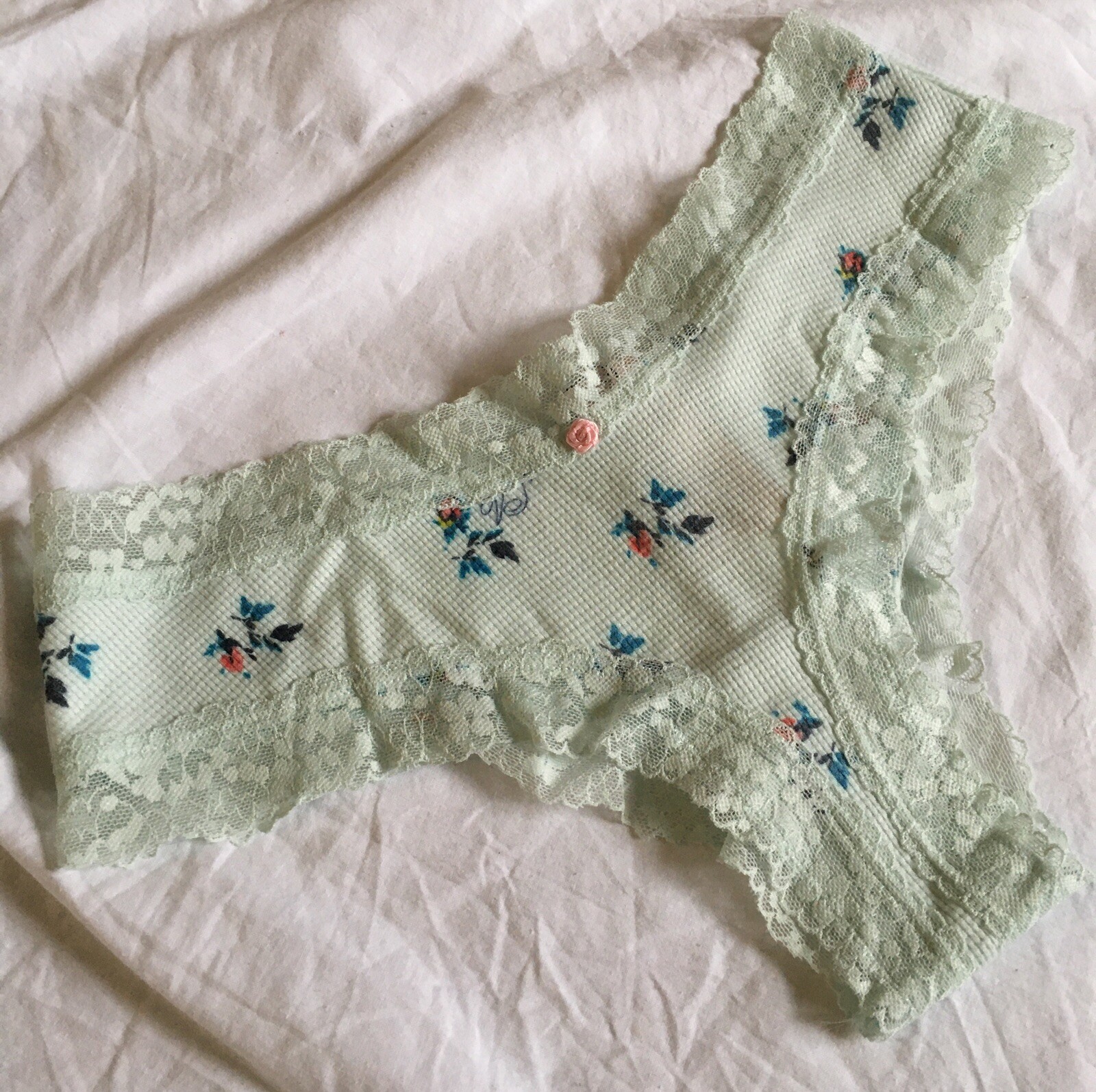 NWT Victoria’s Secret SEXY Cheeky Panty M Spring Colors Mint
