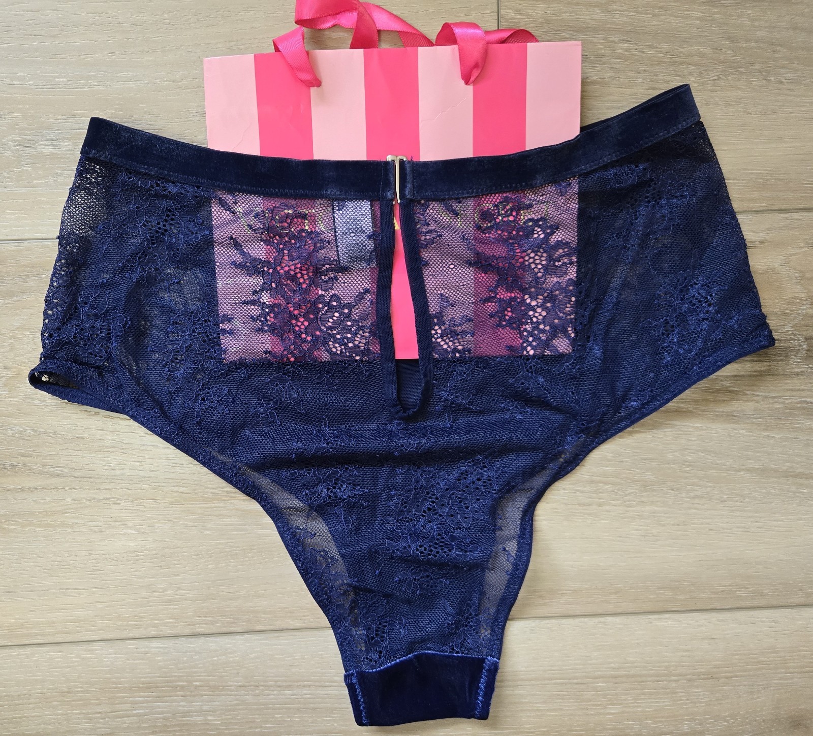 Vintage Victoria’s Secret Dream Angels Velvet Lace High-Waist Cheeky Panties S