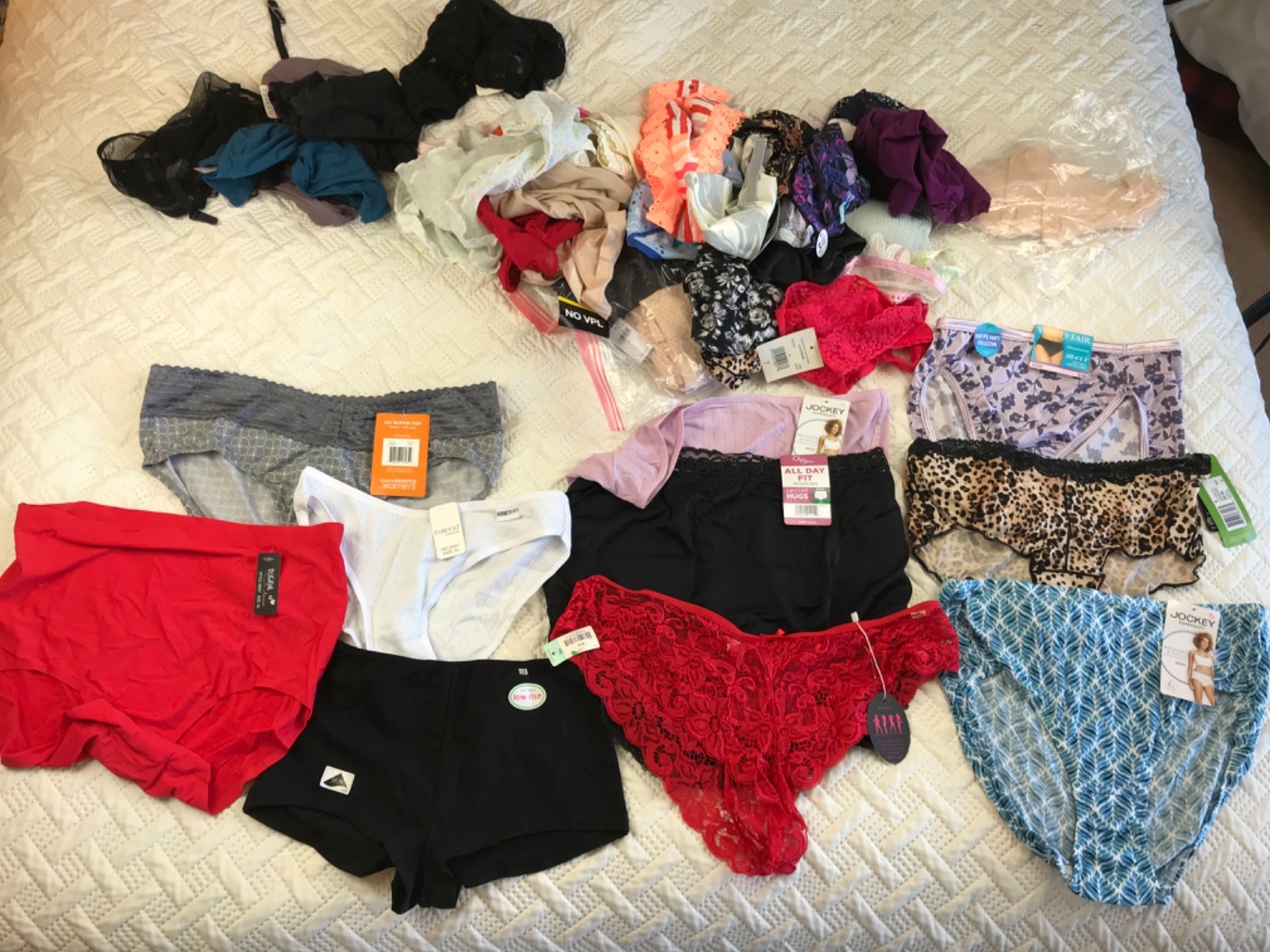 175 Wholesale lot womens new assorted panties underwear thong bras briefs resale