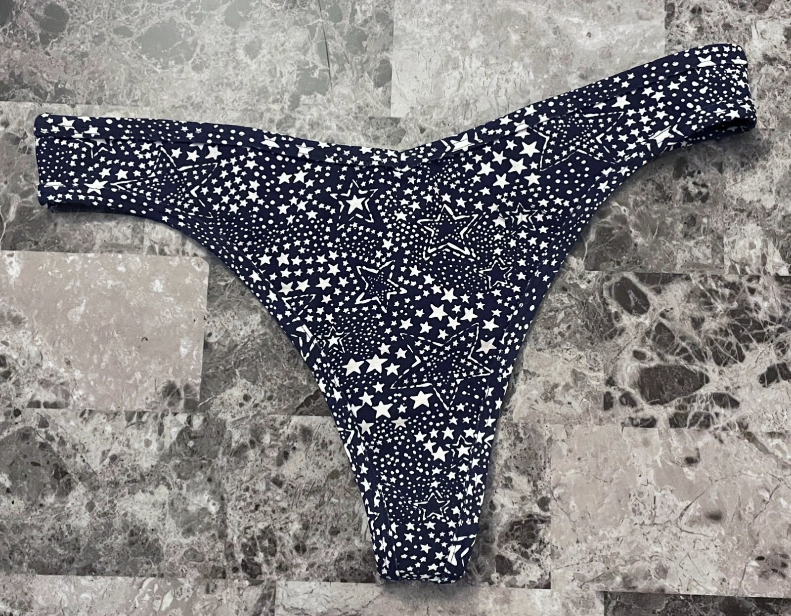 NWT VICTORIA’S SECRET PINK XXL NAVY BLUE WHITE STAR PRINT THONG PANTIES