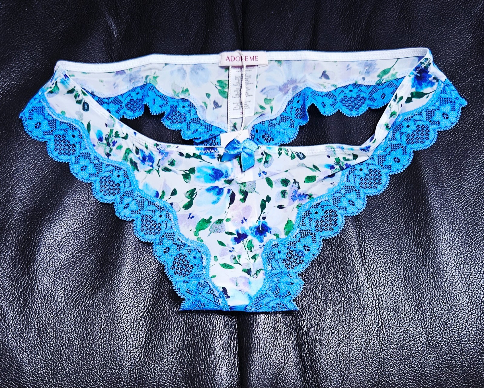 S VICTORIA’S ADORE ME VS SATIN SMOOTH LACE SILKY THONG BIKINI DREAM ANGELS PANTY