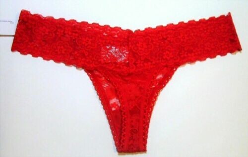 L – NWT Jessica Simpson red all lace thong panty black word (d206 a)