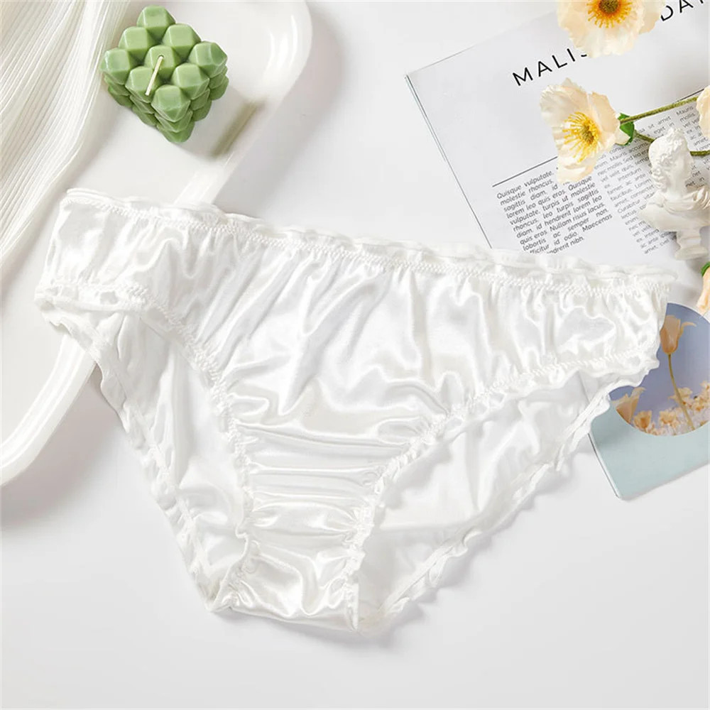 Women’s Plus Size Satin Ice Silk Seamless Frill Trim Invisible Underwear