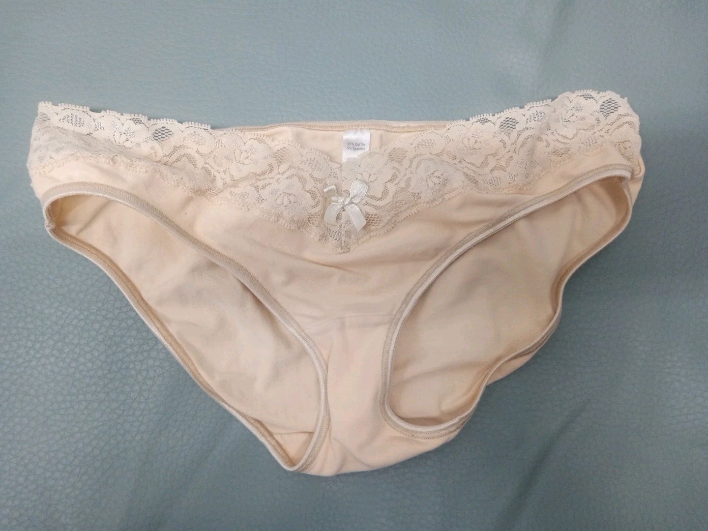 Steve Medium 28″ to 32″ Lo Rise Second Skin Stretch Lace Trim Bikini Panties