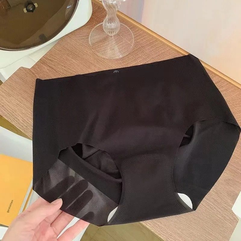 Breathable Seamless Ultra-thin Ice Silk Panties Underpants Summer Lingerie