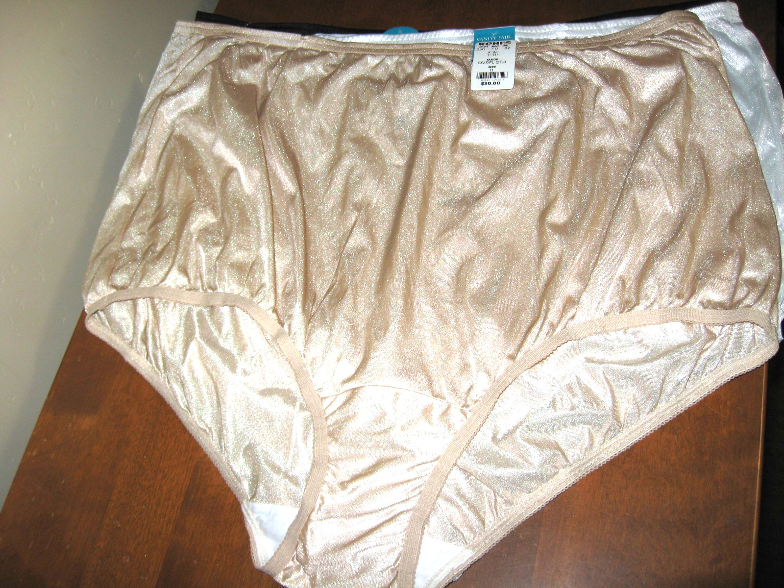 3 Pr. Vanity Fair Perfectly Yours Ravissant Tailored Briefs~ Sz. 11 ( 4XL )~ NWT