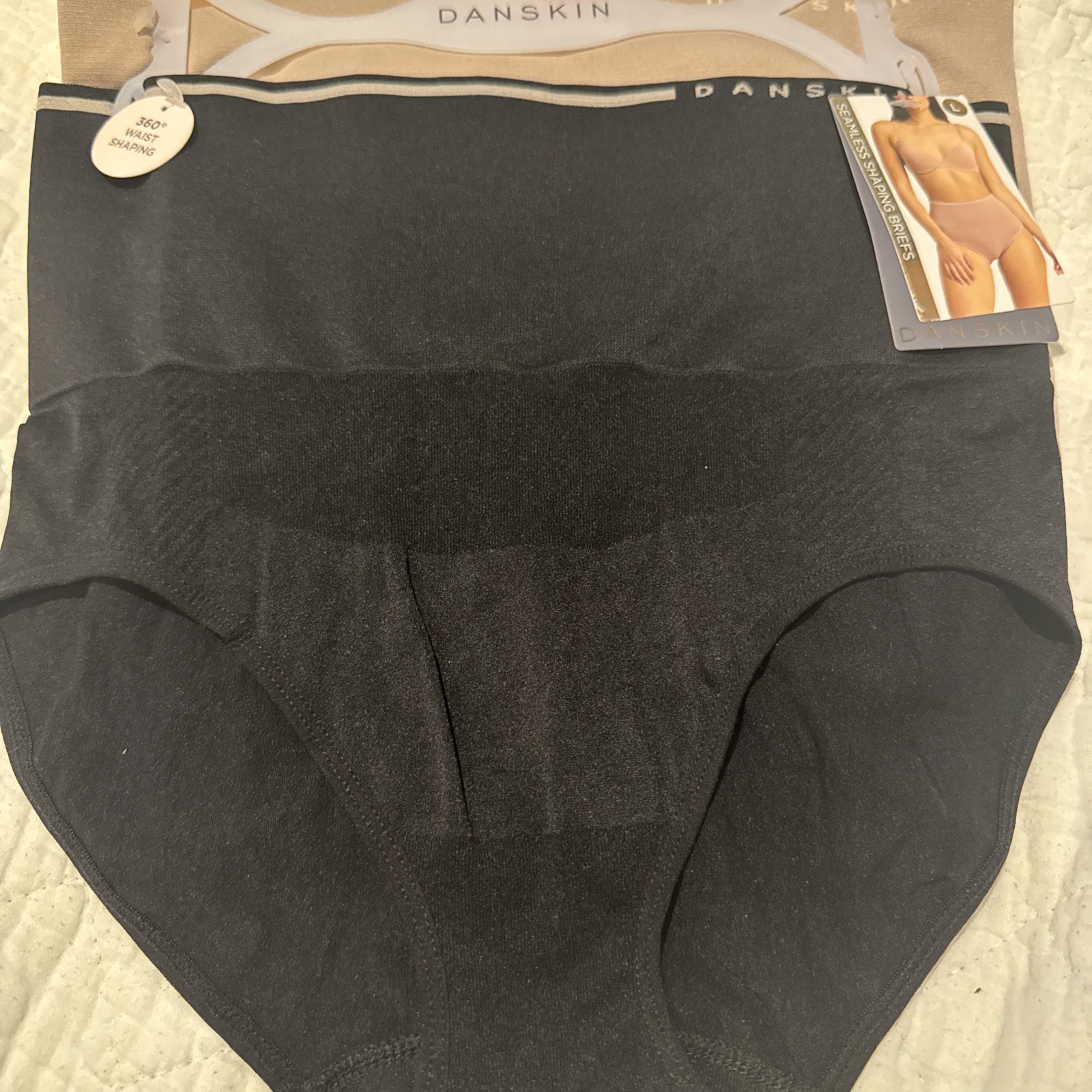 Danskin 3-Pack Women’s Seamless Shaping Briefs Underwear Size Large Black Brown