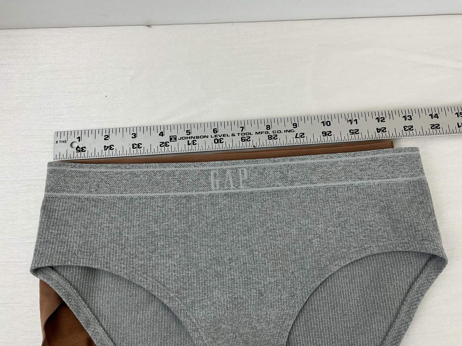 Gap Body Women’s Shaping Briefs And Seamless Hipster Panties Underwear M NWOT