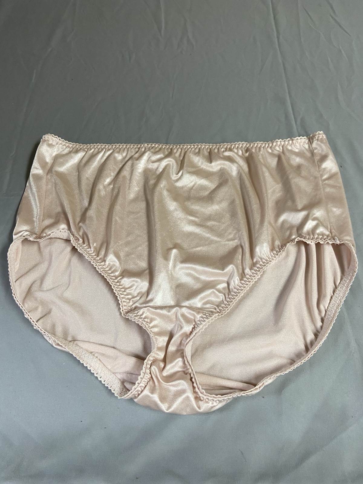 Vanity Fair Undershapers Light Control Satin Nylon Brief Panties Size 4XL