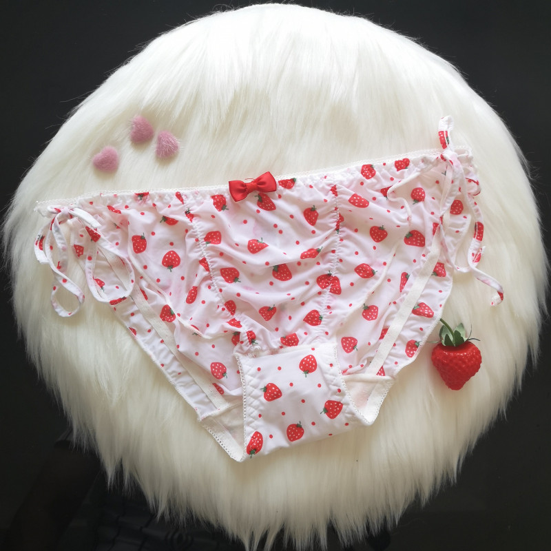 Japanese Girl Sweet Strawberry Underpants Women’s Lolita Strap Underpants