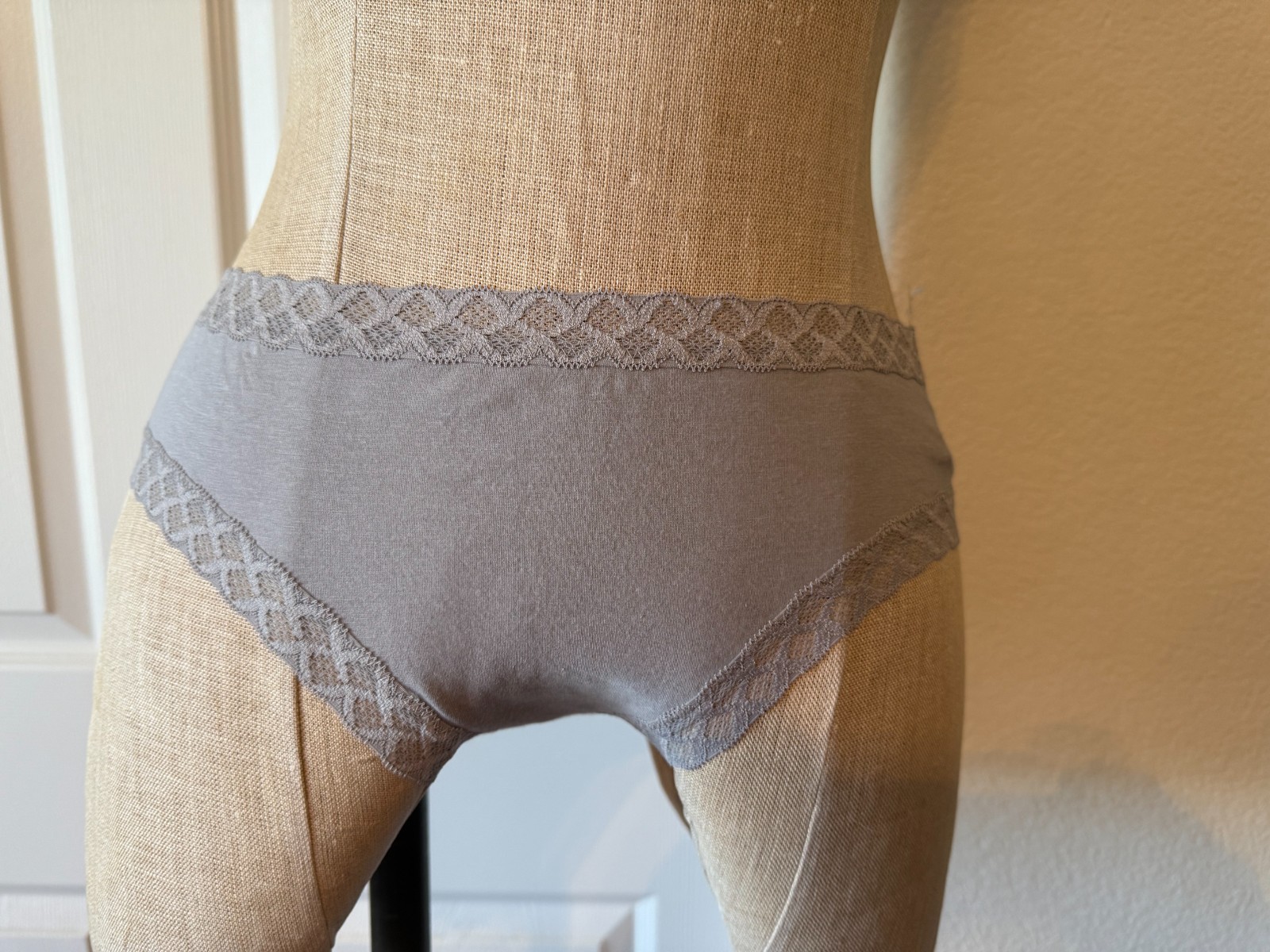 Natori BLISS 156058 Smoky Grey Stretch Pima Cotton Girl Brief – L