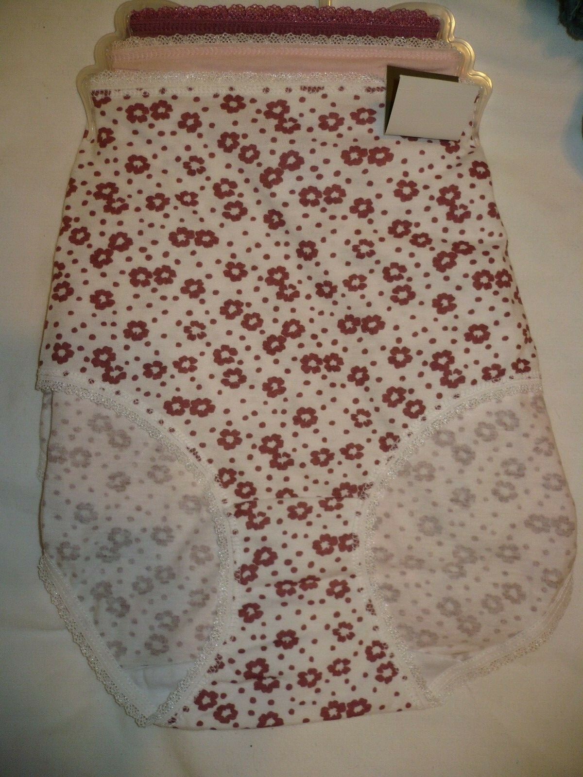 Secret Treasures Brief Panties 3 Pair Size Small (5) White Floral Mauve Peach