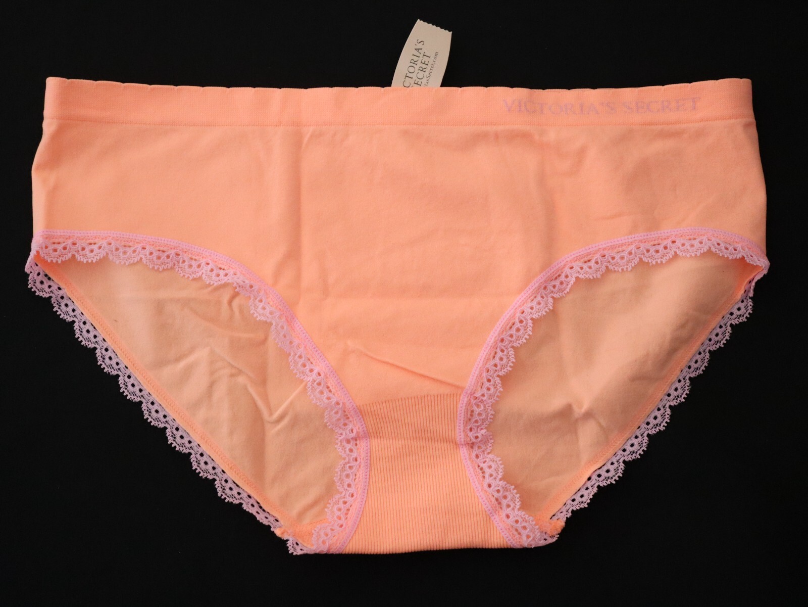 1 NEW Victoria’s Secret VTG 2014 Seamless Ruffle Hiphugger Bikini Panty LARGE