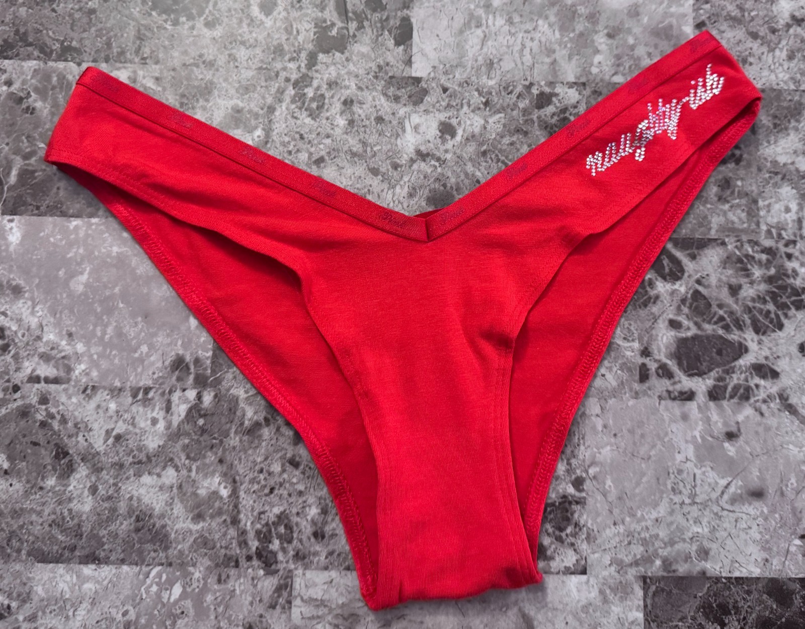 NWT VICTORIA’S SECRET PINK NAUGHTY ISH LOGO BAND V STYLE TANGA CHEEKY PANTIES
