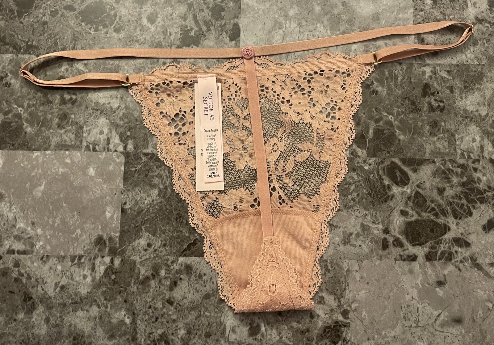 NWT VICTORIA’S SECRET NUDE LACE ROSE APPLIQUE ADJUSTABLE STRAP V STRING PANTIES