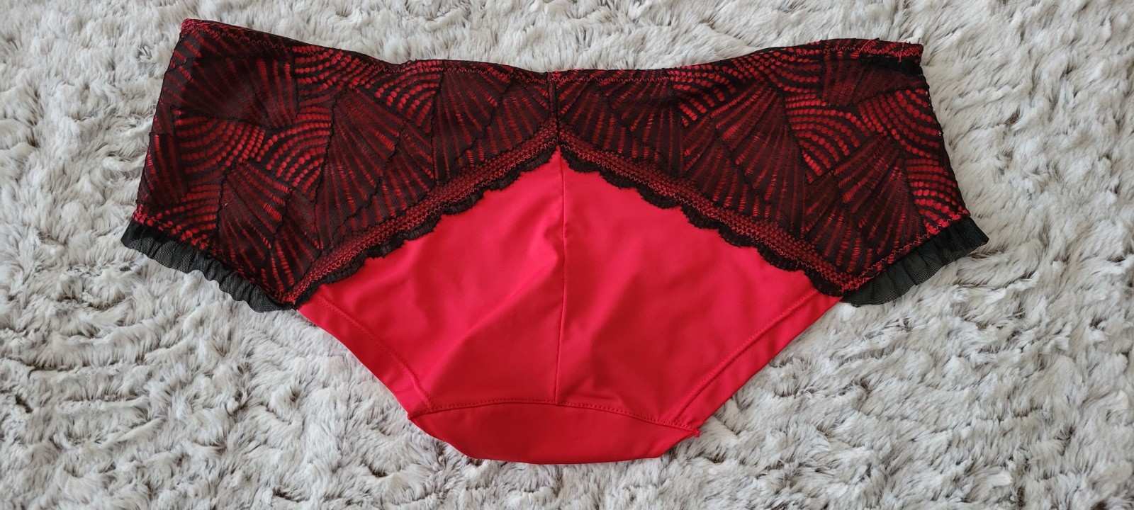 Felina Womens Red Panties with Black Lace Trim Size L- NEW WITH TAGS