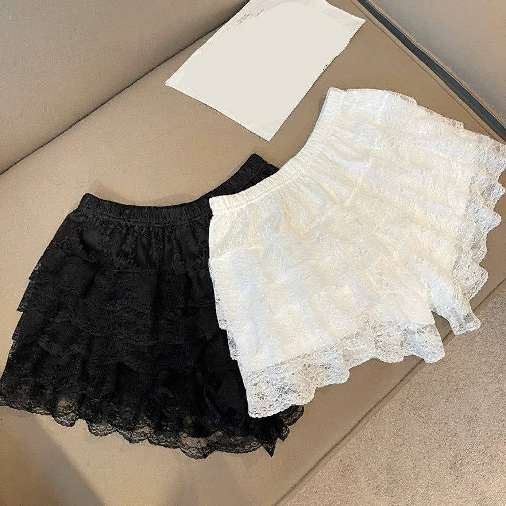 Black White Pleated Safety Panties Woman Cute Lolita Shorts Vintage Ruffle