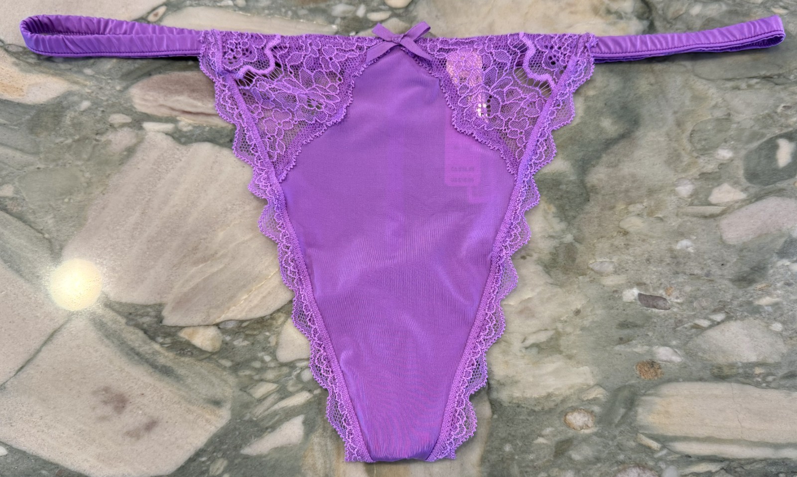 NEW Victoria Secret Dream Angels Lace Trim V-string – Purple Tease – XL or XXL