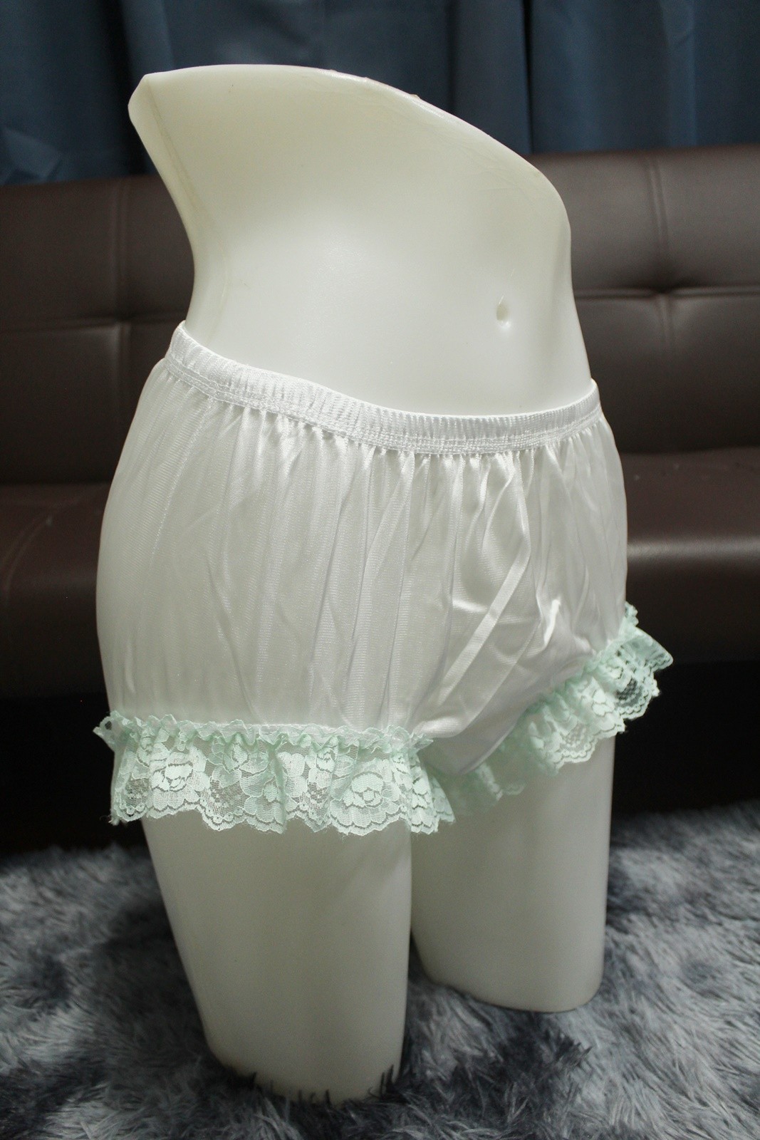 #A324 2XL/ElasticW.24-42″ Vintage Style 2PCS Green Nylon Half Slip + White Brief