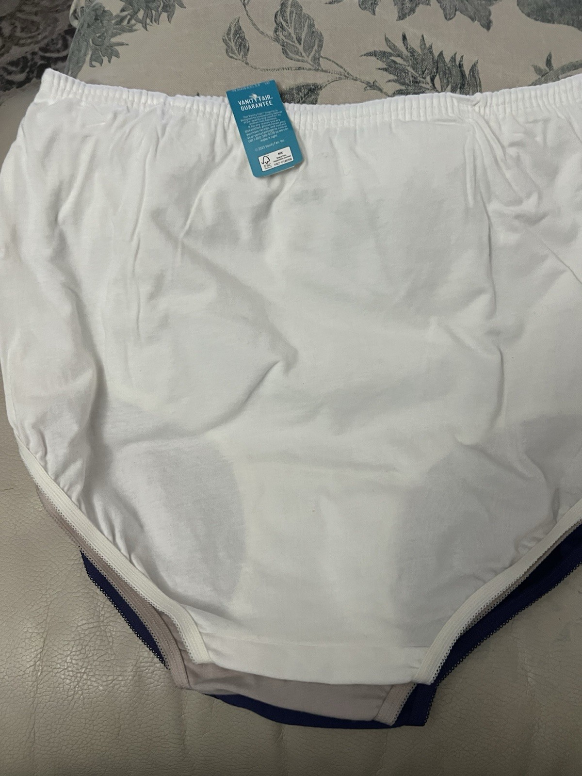 NEW! Women’s 3/Pk Vanity Fair Perfectly Yours Classic Cotton Brief 15320 Sz 7/L