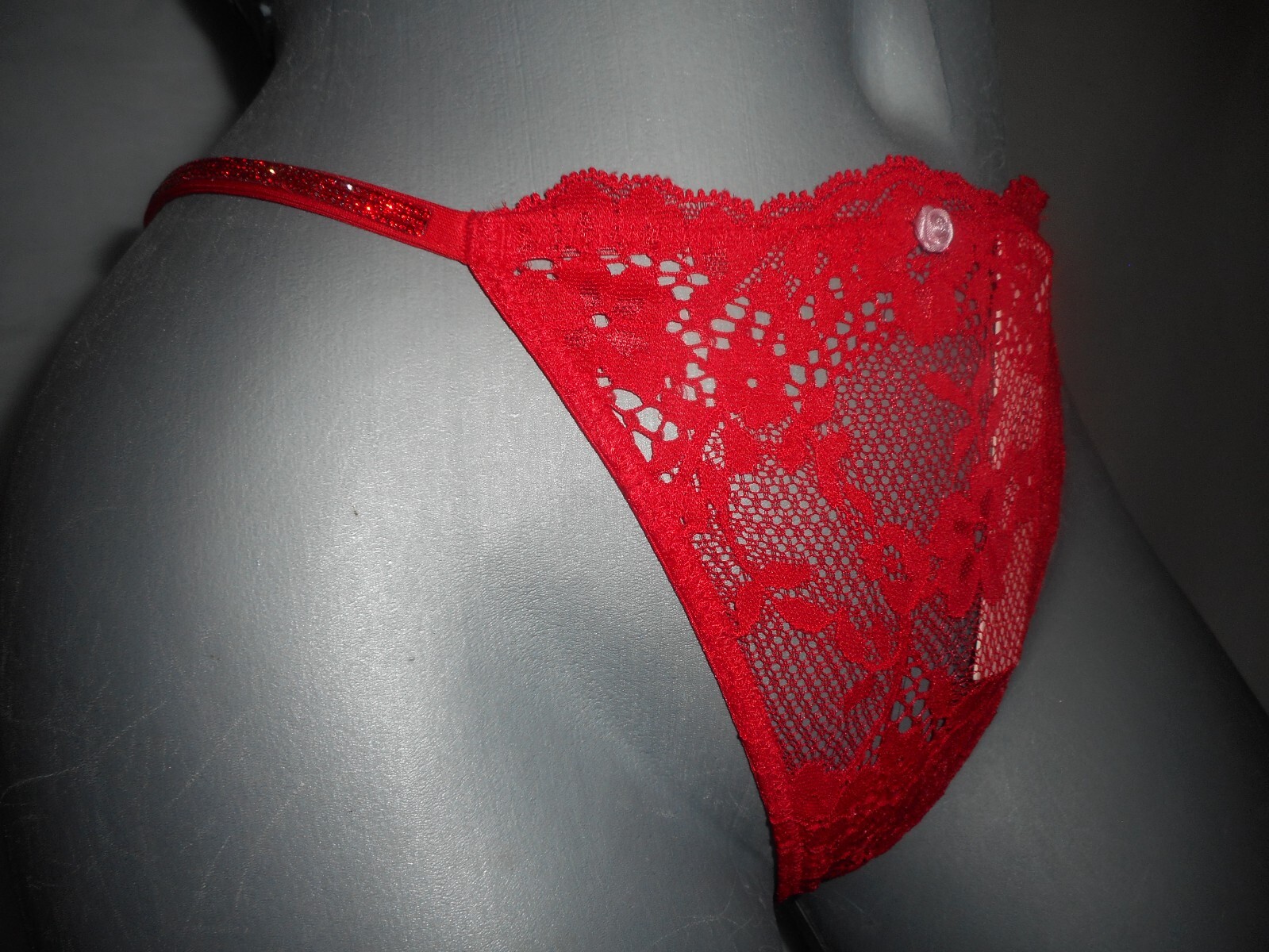 Victoria’s Secret Shine Strap Rhinestone Red Dreams Angels V String Panty S/P
