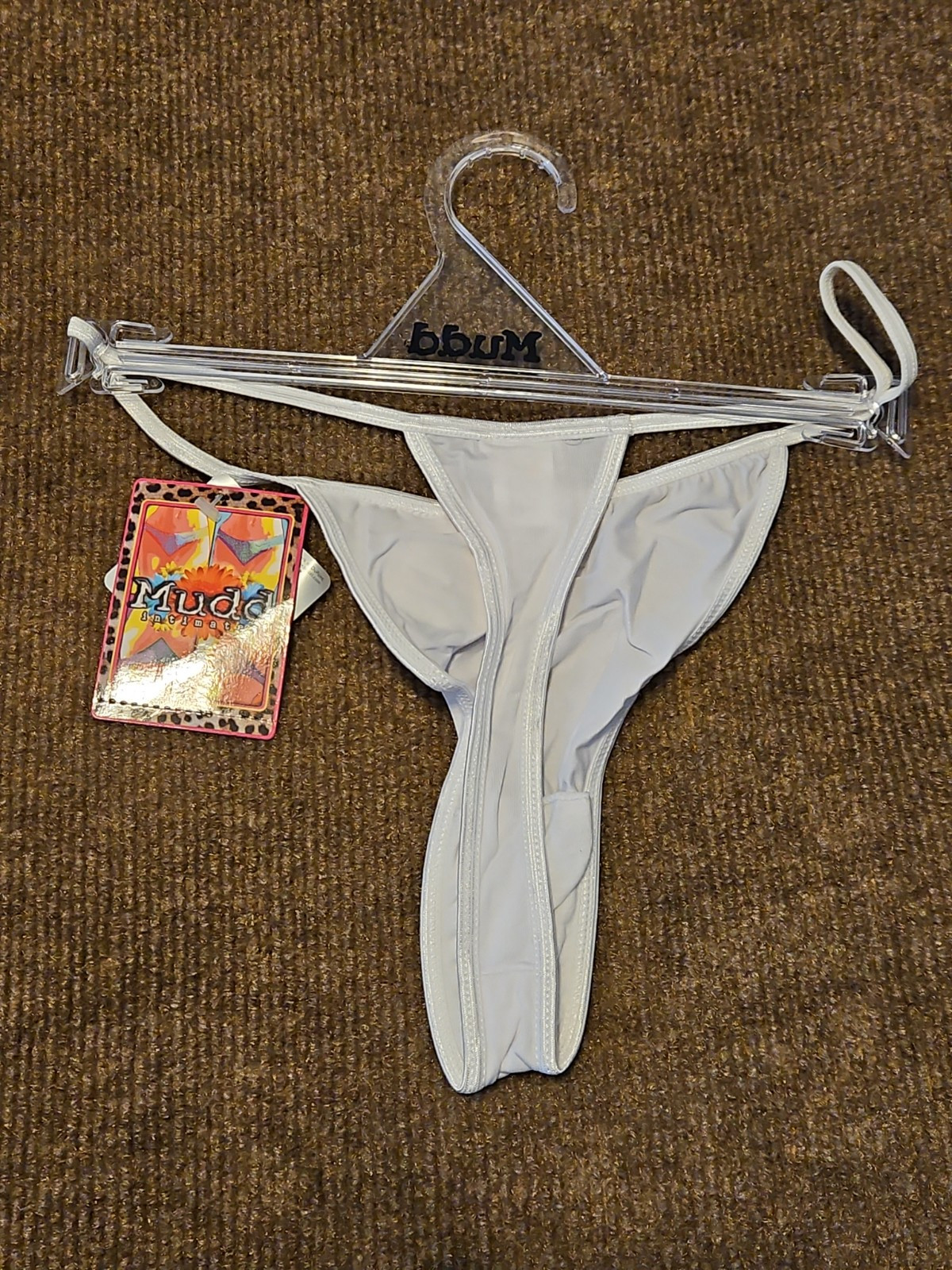 MUDD Intimates Women’s Low Rise Thong Panties Medium, White NWT (Tactel Fibre)