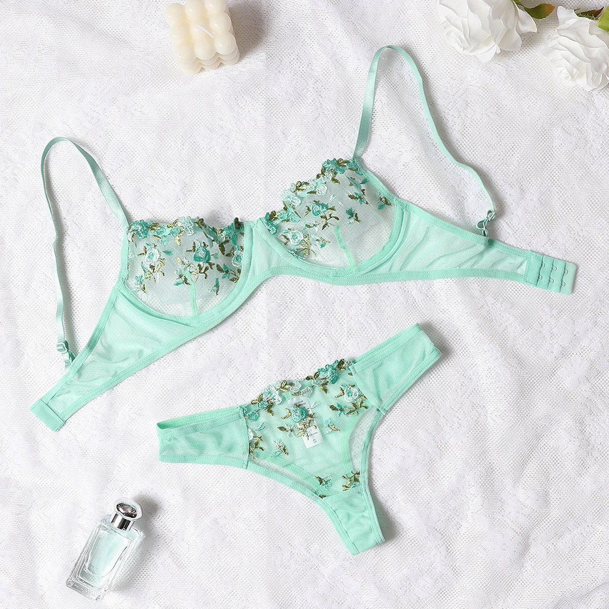 Women Sexy Lace Lingerie Fashion Wire Free Sexy Underwear Set For Women Embroide