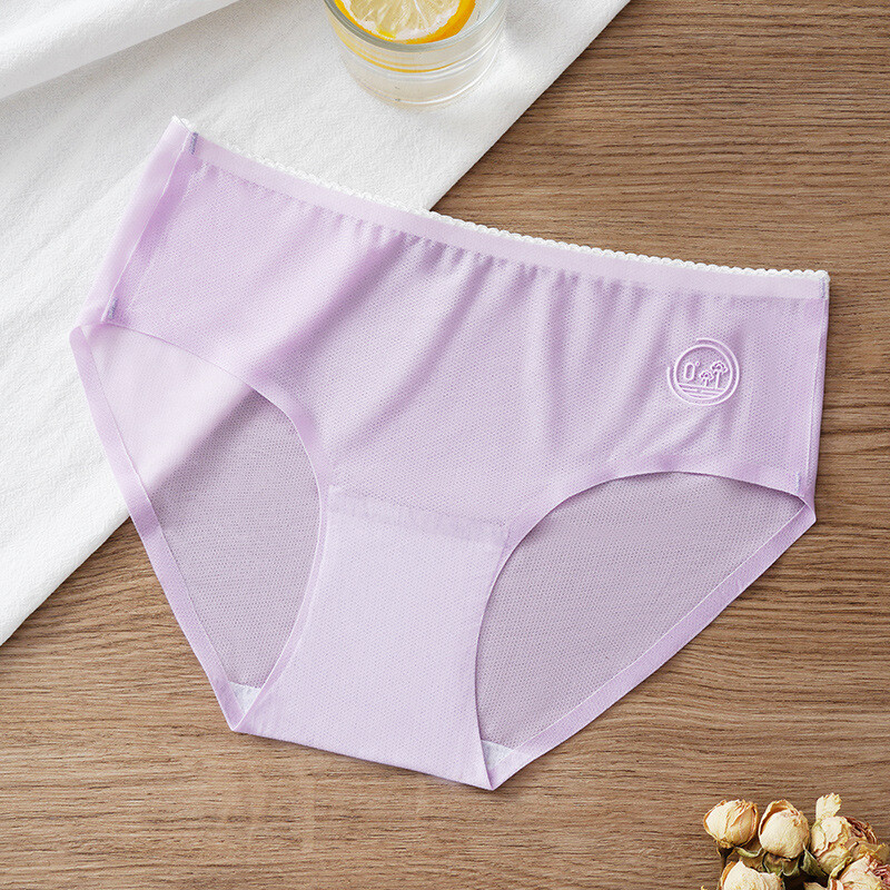 Summer Women’s Ice Silk Seamless Breathable Quick-drying Mid-waist Panties