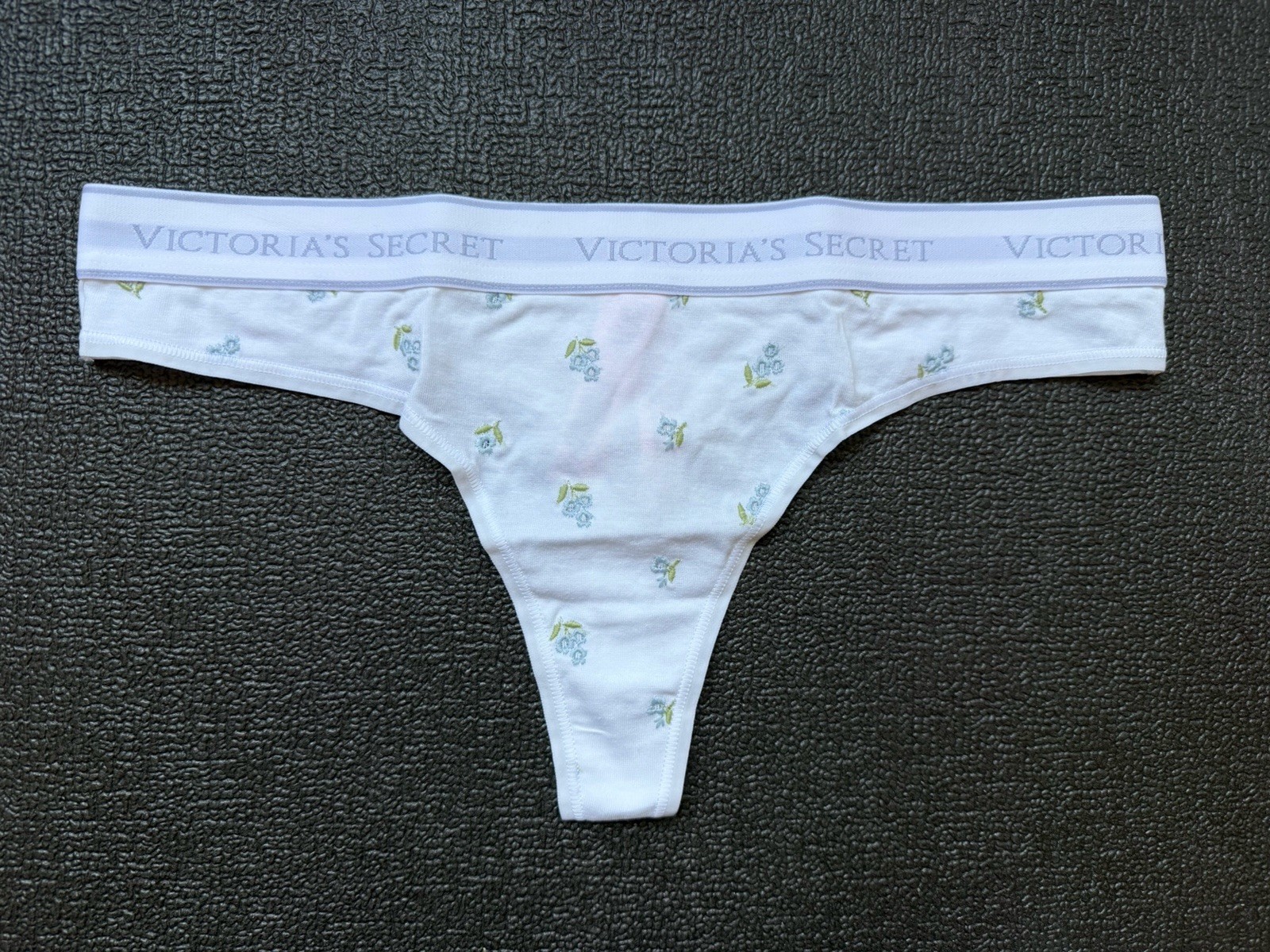 5 Pack Victoria’s Secret sz M Logo Cotton Thong String Panties Bundle Lot Set