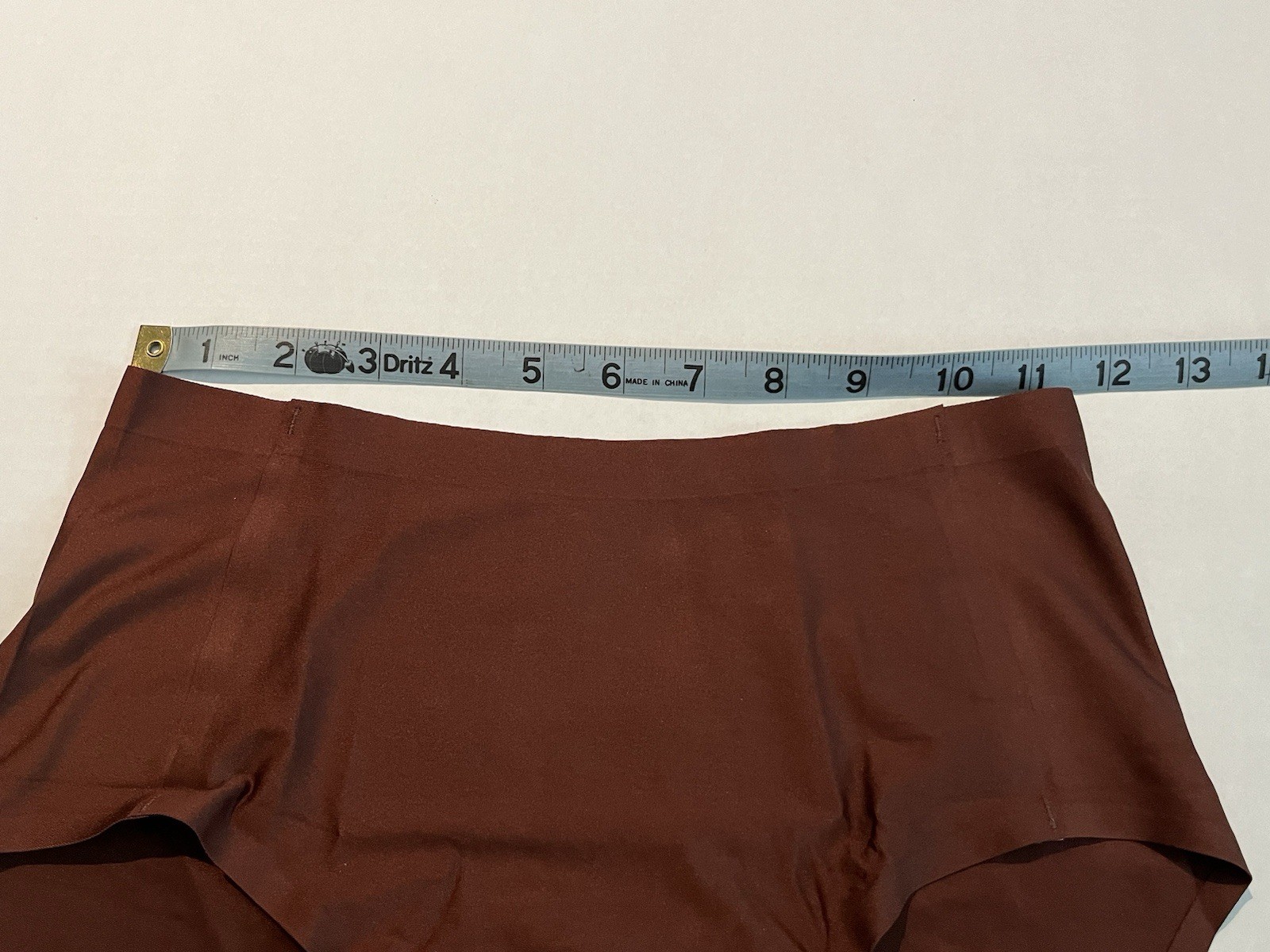 New Truekind Women’s Seamless Stretch Mid-Waist Brief Chocolate Brown Size 0-14