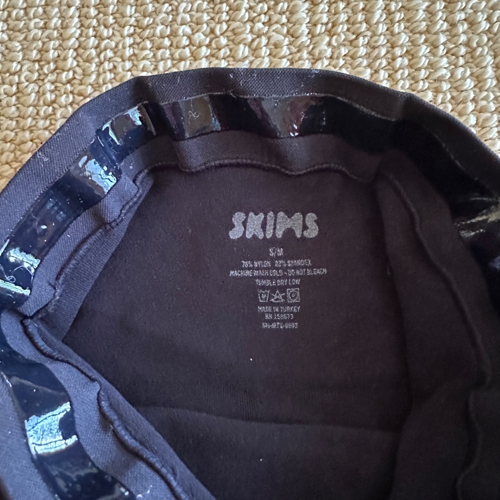 Skims Mid Thigh Sculpting Shorts Shapewear, Size S/M New