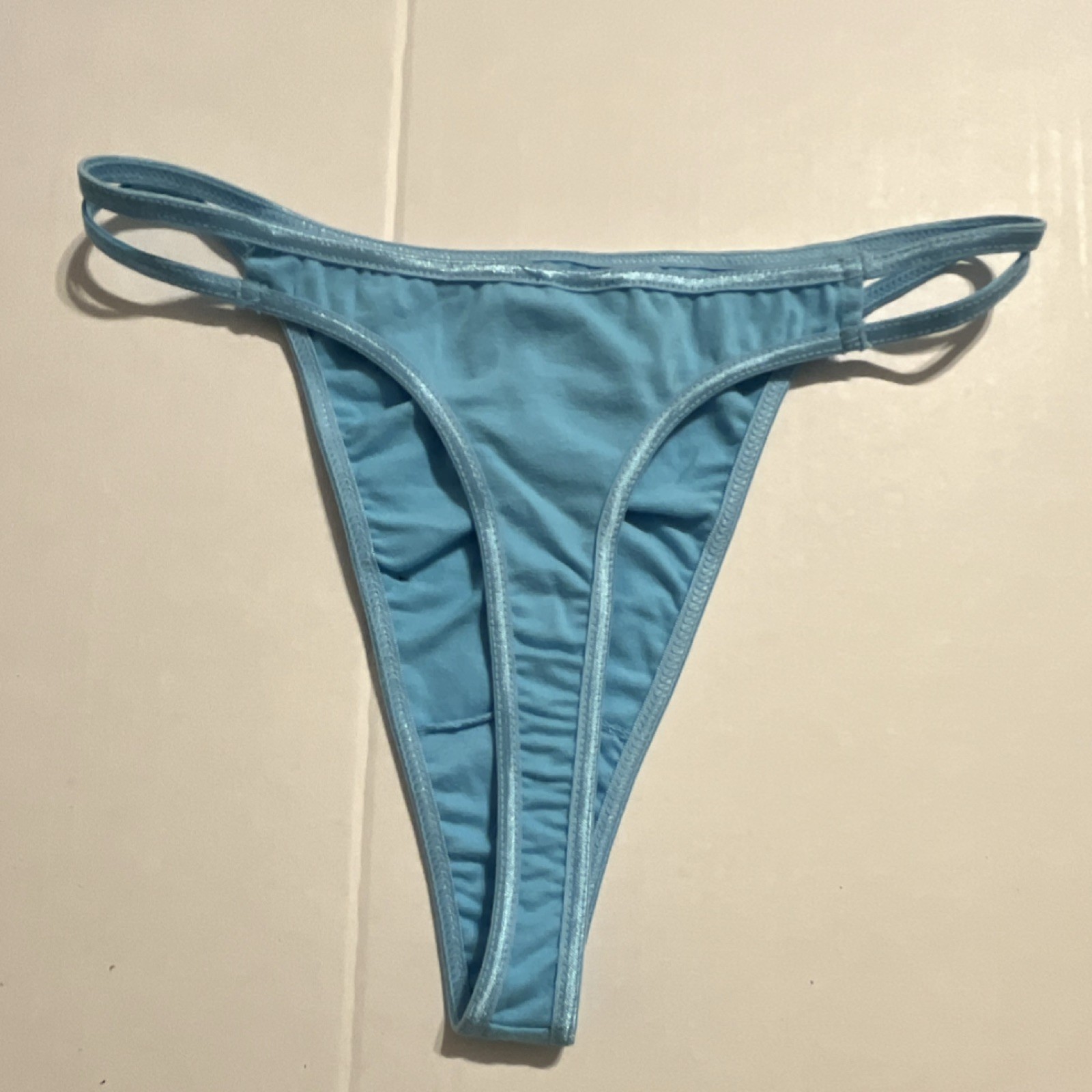 M / 6 Teal Blue Thong 2 stretch waist thong