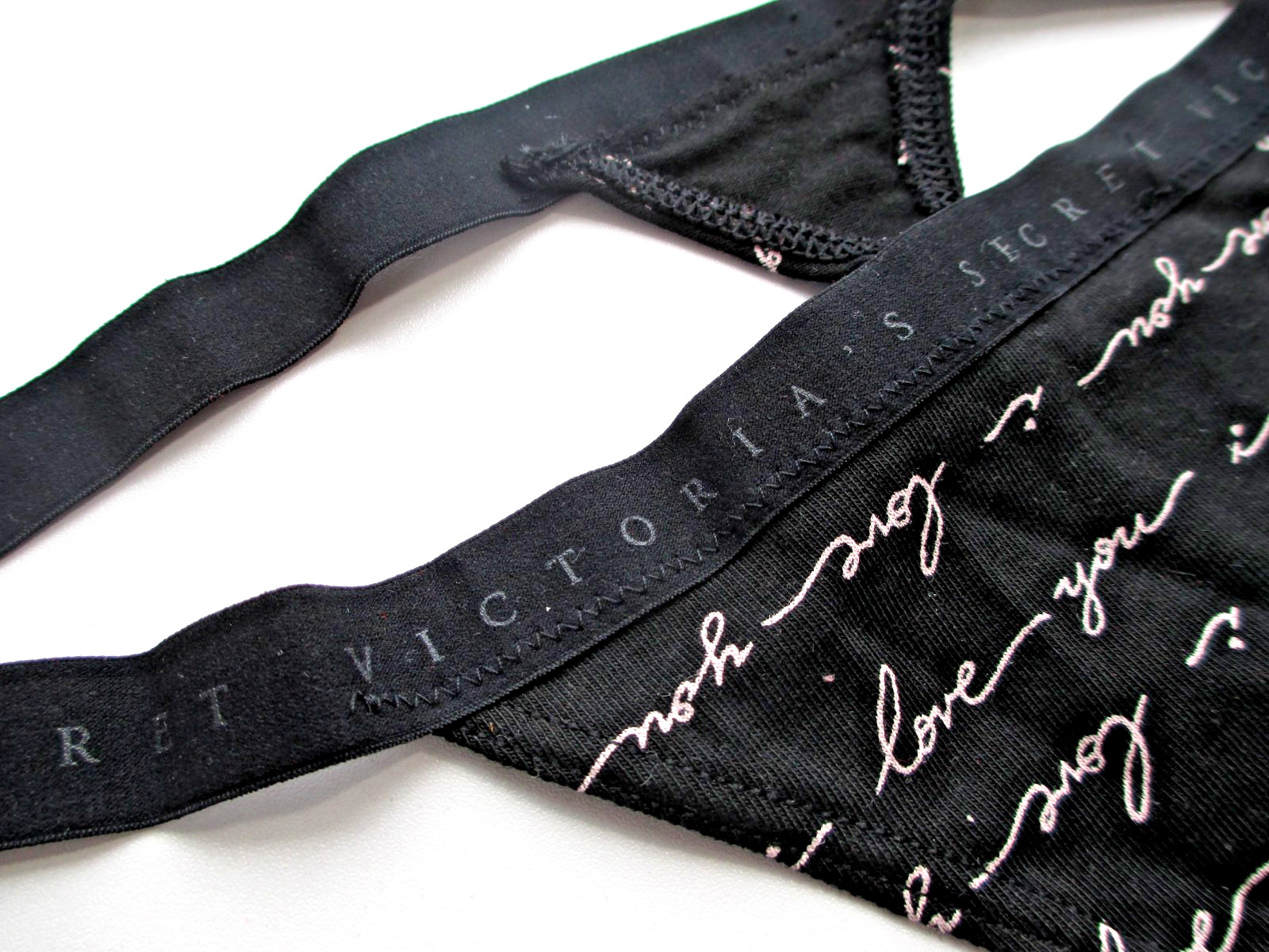 VICTORIA’S SECRET Cotton V-String Thong Panty S L Black Script NWT FREE SHIP 4+