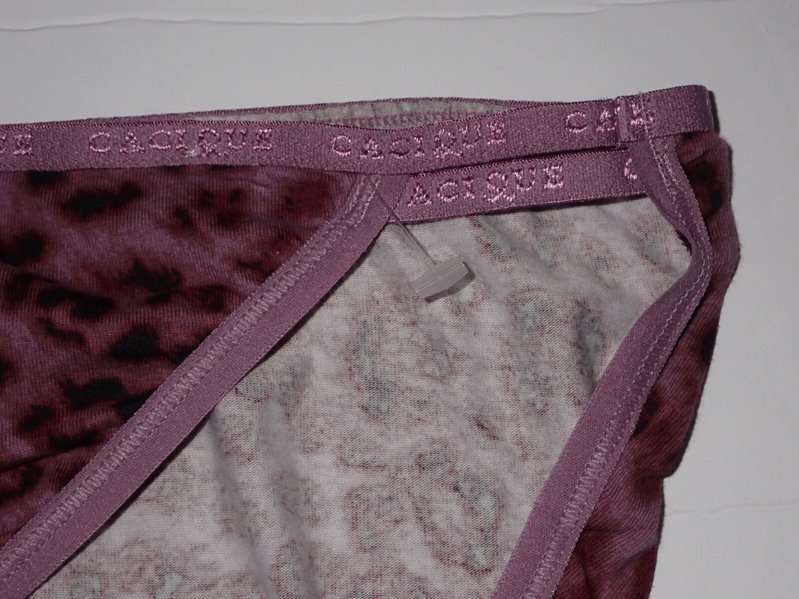 Lane Bryant Cacique 26/28 String Bikini Panties Cotton Purple Mauve Cheetah