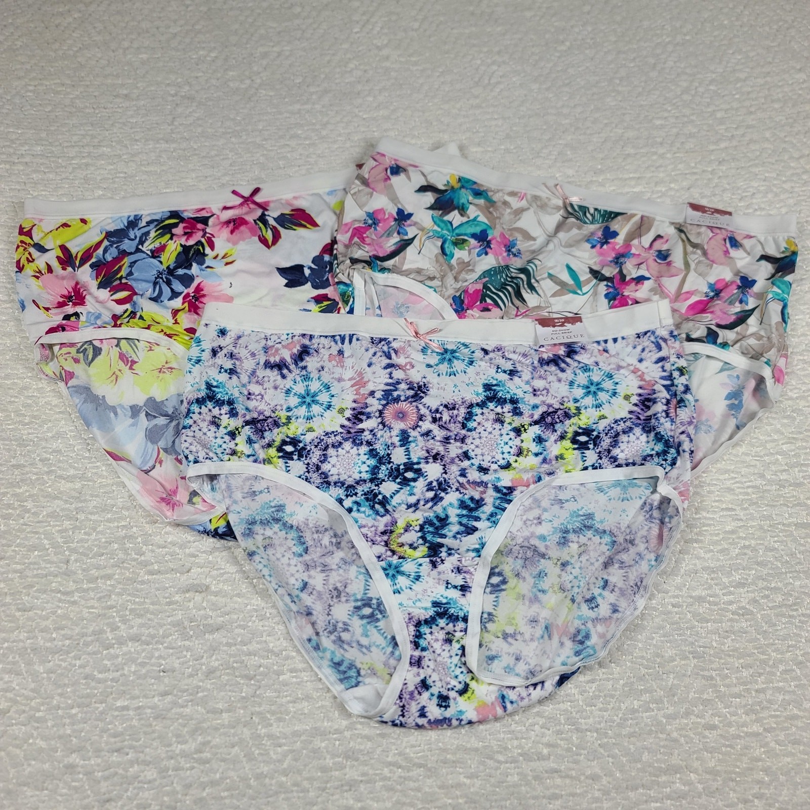 Cacique NWT No-show full brief satiny panties bundle of 3 Size 18/20
