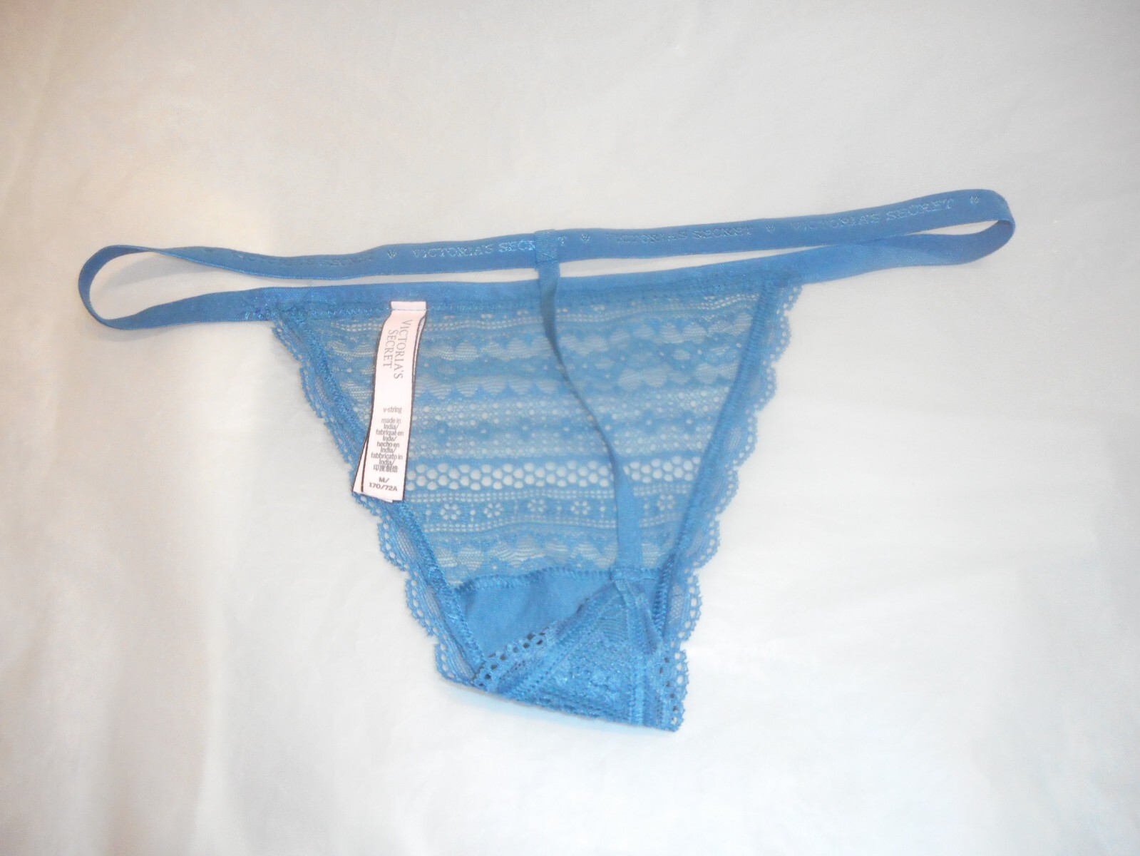 N/WO/T Victoria’s Secret Women’s Blue Lace V String Panty MEDIUM