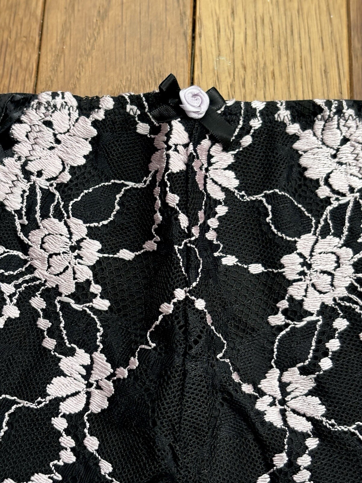 Plus Sz 18/20 Lane Bryant Cacique Cheeky Brief Panty Black Pink Embroidery Lace