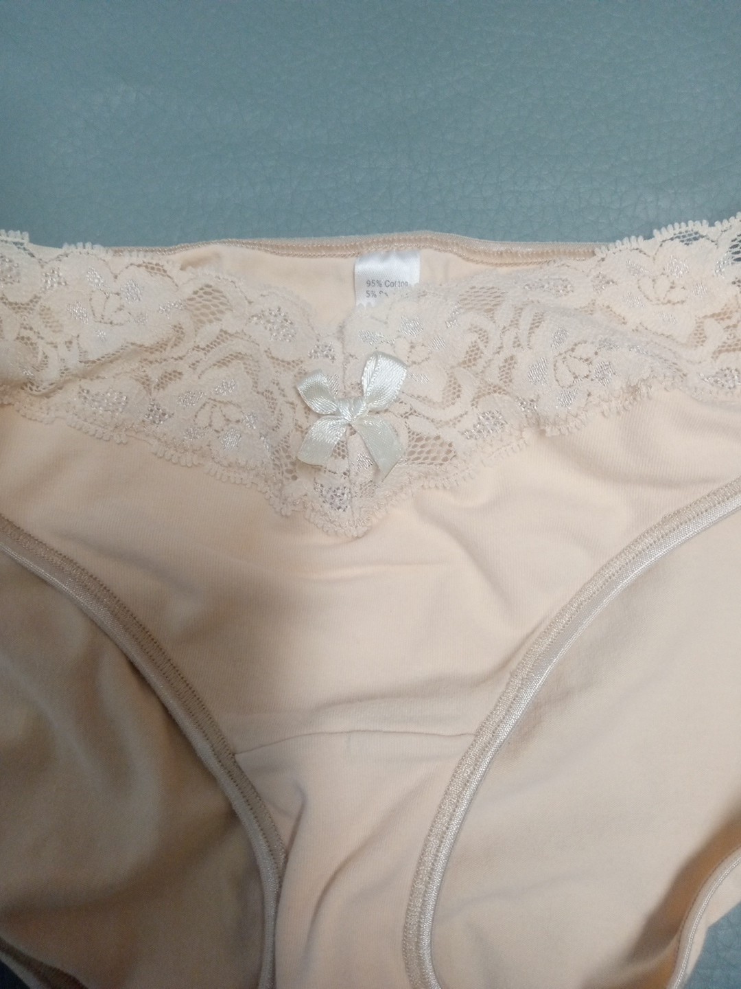Steve Medium 28″ to 32″ Lo Rise Second Skin Stretch Lace Trim Bikini Panties