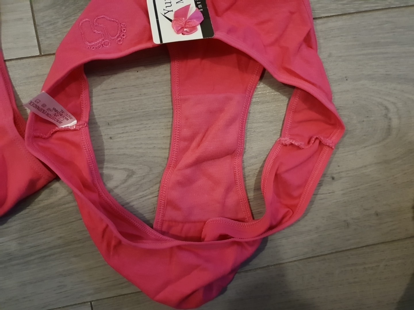 BNWT Job Lot Bright Pink & Coral Embroidered Briefs Size 8-10 x 9